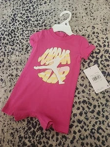 NUEVO CON ETIQUETAS $30 Air Jordan Bebé Una Pieza Infantil Rosa Baloncesto Talla 3 Meses - Imagen 1 de 8