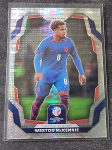 WESTON McKENNIE 2024 Panini Prizm Conmebol Copa América PULSAR #152 EE. UU. Como Nuevo - Imagen 1 de 2