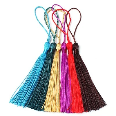 Borlas sedosas 100 piezas 8+5 cm para marcadores costura bisutería decoración Foto 1 de 4