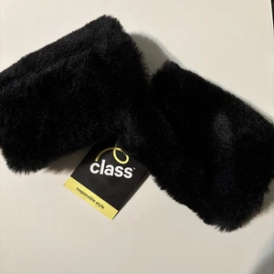 Girls' Faux Fur Fingerless Gloves - art class™ - Picture 1 of 2