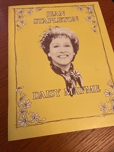 Jean Stapleton nel ruolo di Daisy Mayme 1979 Programma Souvenir - Foto 1 di 9