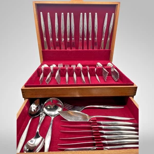 Community Stainless Woodmere Leaf Flatware Set 86 Pc Double Decker Chest 1960s - Picture 1 of 17