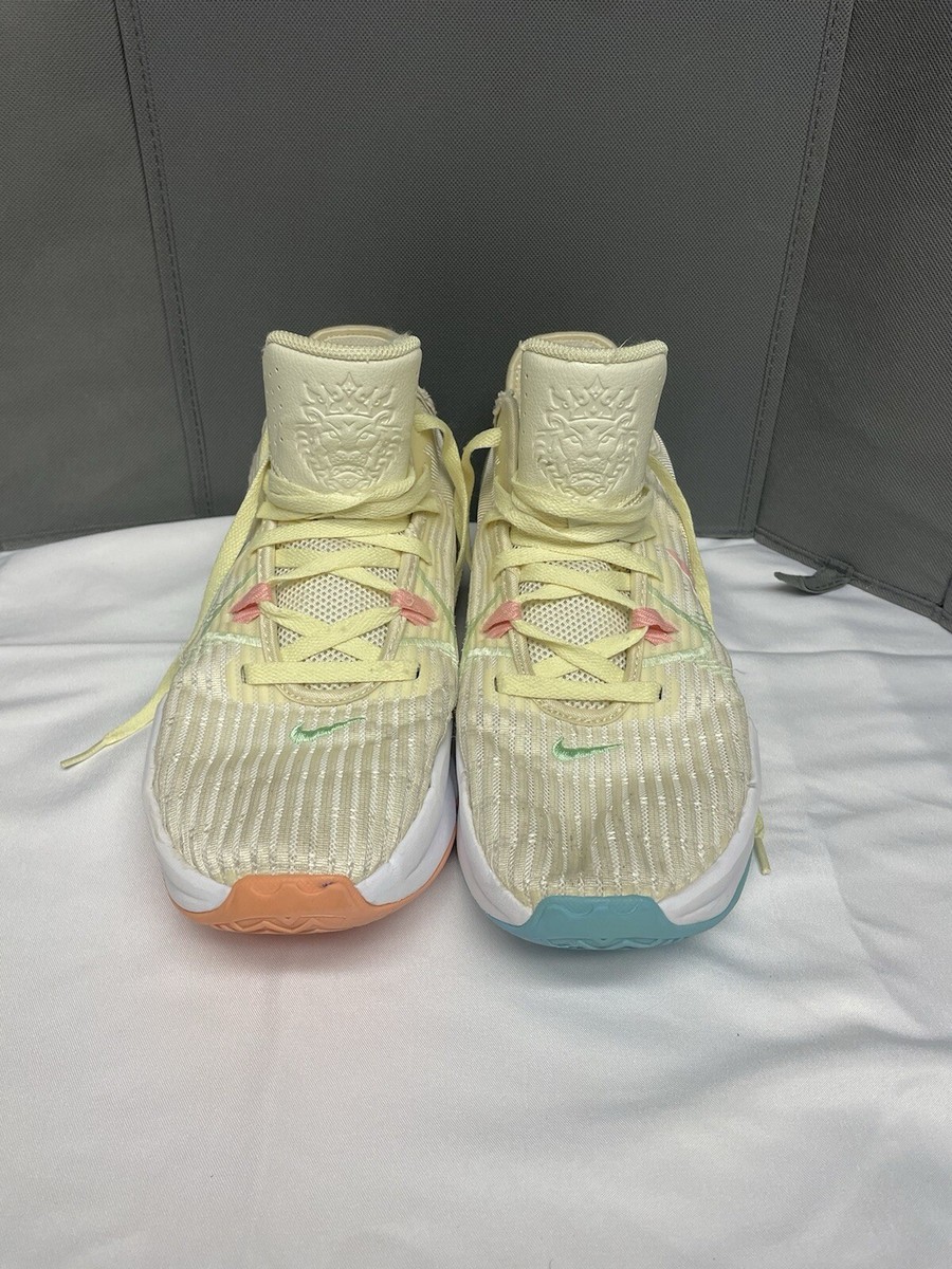 Nike LeBron Witness 6 Easter 2022 for Sale | Authenticity Nike LeBron Witness 6 Easter 2022 for Sale | Authenticity