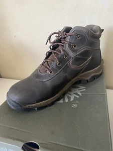 Size 6.5 Boy's Boots Timberland Kids Mt. Maddsen Mid Waterproof (Big Kid) - Picture 1 of 9