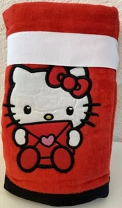 Hello Kitty Valentines Day Love ❤️ Letter Hand Towel Set Of 2 NWOT - Picture 1 of 3