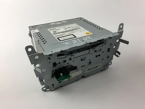 Z2108 RADIO CD AUDI 8T1035186P - Foto 1 di 4