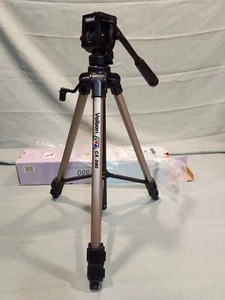 Velbon CX-58 Lightweight Photos Videos Tripod. Adjsutable head W/ Original Box. - Picture 1 of 9