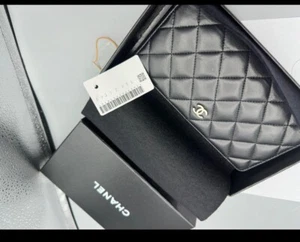 Authentic CHANEL Quilted Lambskin Leather CC logo Checkbook Wallet Black W/box - Picture 1 of 18