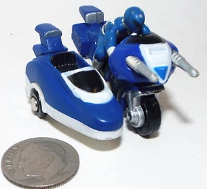 Piccola micro macchina power rangers triceratopo moto & pilota & side car - Foto 1 di 4