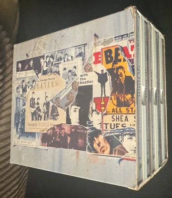 The Beatles Anthology 1, 2 and 3 - SIX Promo Cds in Very RARE PROMO Slipcase - Image 1 of 4