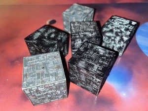 Star Trek Micro Machines Lot X6 Borg Cube Collective Space Ship Ship Wars Fleet - Picture 1 of 1
