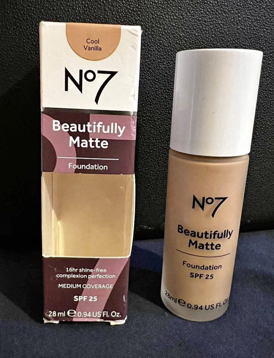 No7 Essentially Natural Foundation Cool Ivory – 40 Ml, Mit LSF 15, Hyaluron & Ceramiden
