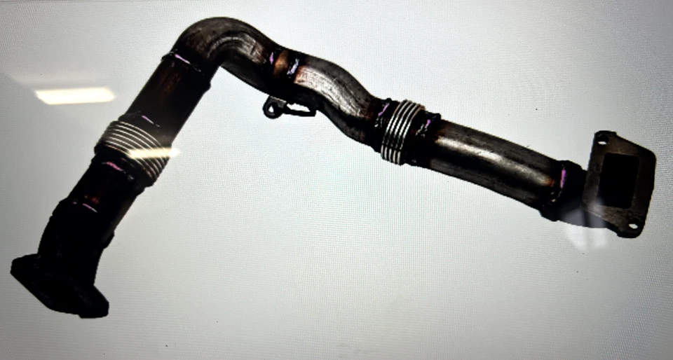 Tubo EGR de 2011-2015 Chevrolet Silverado 2500hd 3500hd LML - Imagem 1 de 1