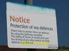 Photo 6x4 Sign by Beach Road Bush Estate These notices have been placed a c2008