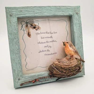 Hallmark Marjolein Bastin Europeo Robin Bebé Pájaro Nido 3D Medio Marco Azul  Foto 1 de 4