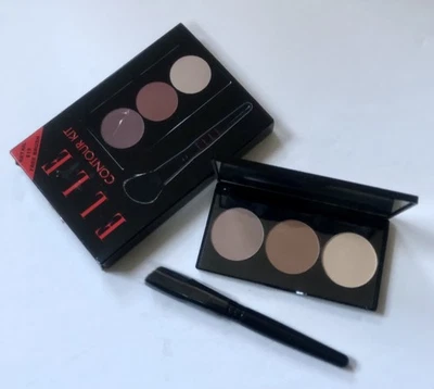 ELLE Contour Kit With Angled Brush, Contour, Bronze, Highlight - image 1 of 4