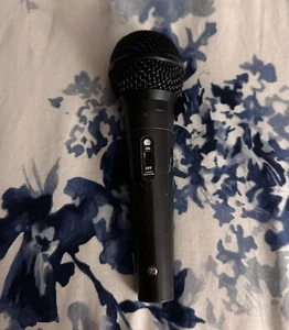 Fender P-51 Handheld Dynamic Microphone - Tested - Picture 1 of 4