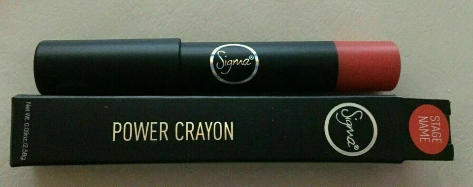 Crayón Sigma Beauty Power nuevo en caja con nombre artístico Foto 1 de 1