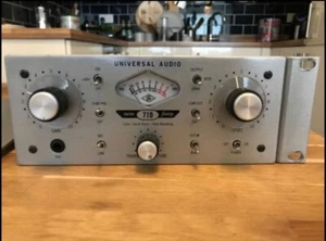Universal Audio 710 Twin-Finity Tone-Blending Mic Preamp DI Box - Picture 1 of 5