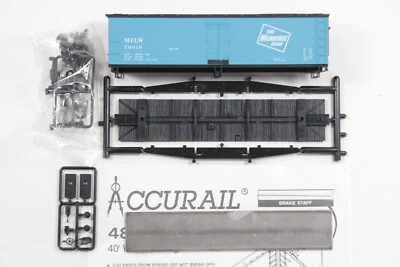 HO Accurail / Skytop Milwaukee Road 40ft "Blue Ice" Wood Refrigerator Car #79018 - Image 1 of 4