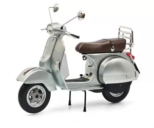 Schuco 1/10 Vespa PX125 70 Years Special Edition Diecast Model Silver - Picture 1 of 6