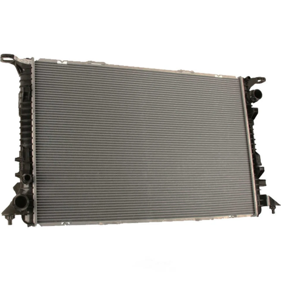 Radiator Global 13795C fits 13-18 Audi S8 Foto 1 de 1