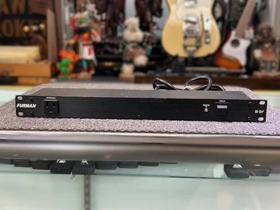 Furman M8X2 8 Outlet Rackmount Power Conditioner & Surge Protector - Image 1 of 4