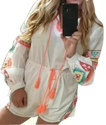 Mono Boho blanco con bordados. Mono pantalon corto ibicenco bordados etnicos - Imagen 1 de 3