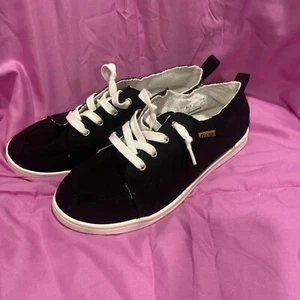 STQ Womens Slip On Sneakers, Comfort Casual Canvas Shoes size 8.5 NWOT - Picture 1 of 7