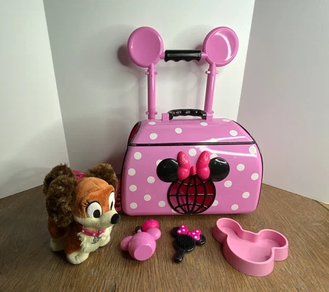 Disney Minnie Mouse Popstar Pet Carrier Exclusive Set Includes Fifi Plush Dog Cover