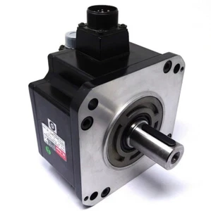 Servomotor P60B18200HXS00M Sanyo Denki BL Super 2kW 2000rpm 14.6A *Nuevo* - Imagen 1 de 4