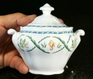 Beautiful Royal Doulton Coral Reef Lidded Sugar Bowl - Picture 1 of 5