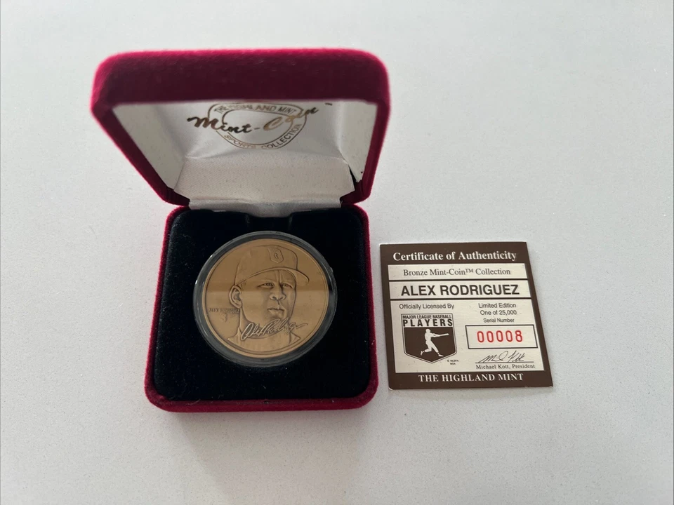 Alex Rodriguez Seattle Mariners Highland Mint Bronze Coin Low Serial # 8/25000 - Image 1 of 4