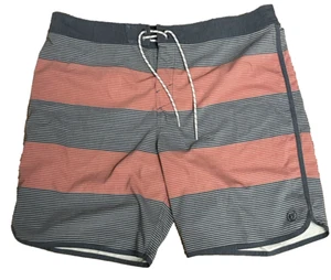 Pantalones Cortos de Natación Hang Ten Para Hombres Board Surf Talla 38 Rojo/Azul/Gris Rayas - Imagen 1 de 5