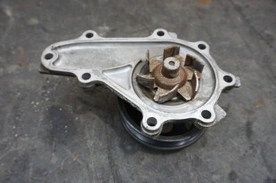 Conjunto de rueda de bomba de refrigerante y polea OEM N3H115100B Mazda RX8 2004-08 Foto 1 de 4