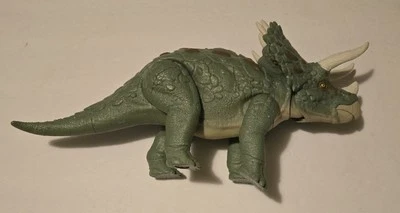 Jurassic World Epic Evolution TRICERATOPS Gigantic Trackers 12" Dinosaurio 2023 Foto 1 de 4