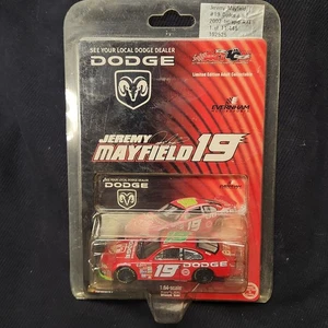 1:64 Action Jeremy Mayfield #19 Dodge 2002 Intrepid RXT 1 of 11.448 - Bild 1 von 4