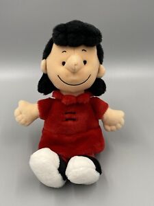 Peanuts Lucy Plush Toy Cedar Fair Exclusive 2010 Stuffed Character Doll 11”