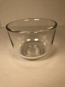 Sunbeam Mixmaster Small 6.5" Glass Mixing Bowl 01401 2356 2358 2359 2360 - Picture 1 of 4