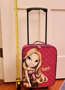 VTG BRATZ Authentic Rolling Doll N' Luggage case Holds 6 Dolls, Purple, Cloe - Picture 1 of 8