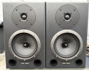 Roland DS-90A 24 Bit Digital Monitors Pair Set of 2 - Picture 1 of 10
