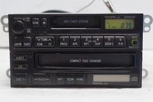 **DEFECTIVE* 1997 Toyota 4Runner L4201 CD Radio 51706 AM FM Cassette Tape *A9867 - Picture 1 of 9