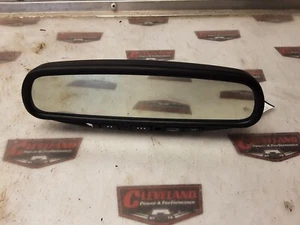 2003-2006 Chevrolet SSR OEM Interior Rear View Mirror w/ Auto Dim 15188930 - Picture 1 of 2