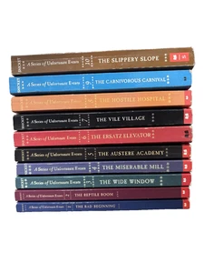 Lemony Snicket's a Series of Unfortunate Events Book Set 1-10 Paperback Lot - Picture 1 of 1