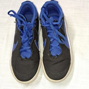 Nike Hustle 4.5Y CW6735-001 Black Blue Swoosh Sport Outdoor Sneaker Shoe - Picture 1 of 10