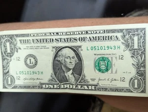 One Dollar Birthday Note MAY 10, 1943 .. 5/10/1943 Fancy Serial Number $1 - Picture 1 of 2