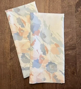 Vintage Springmaid Pillowcases PAIR (2) Percale, Blue Peach Bold Floral 20x30” - Picture 1 of 10