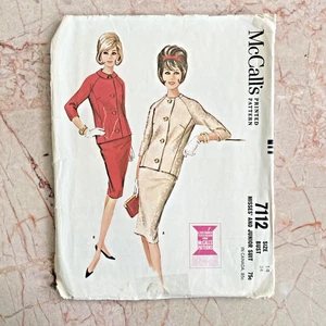 McCalls 7112, 60s Suit, Sz 14/34, Cut & COMPLETE, Vintage Sewing Pattern - Picture 1 of 2