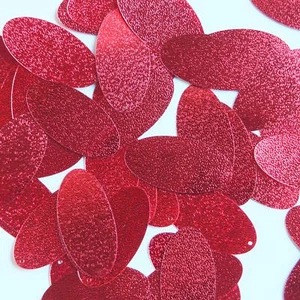 Lentejuelas ovaladas de 1,5" rojas metálicas con textura en relieve lentejuelas sueltas de alta costura - Imagen 1 de 2