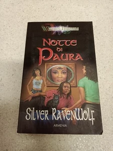LIBRO NOTTE DI PAURA SILVER RAVENWOLF WITCHES THRILLERS ARMENIA 2003 - Foto 1 di 1